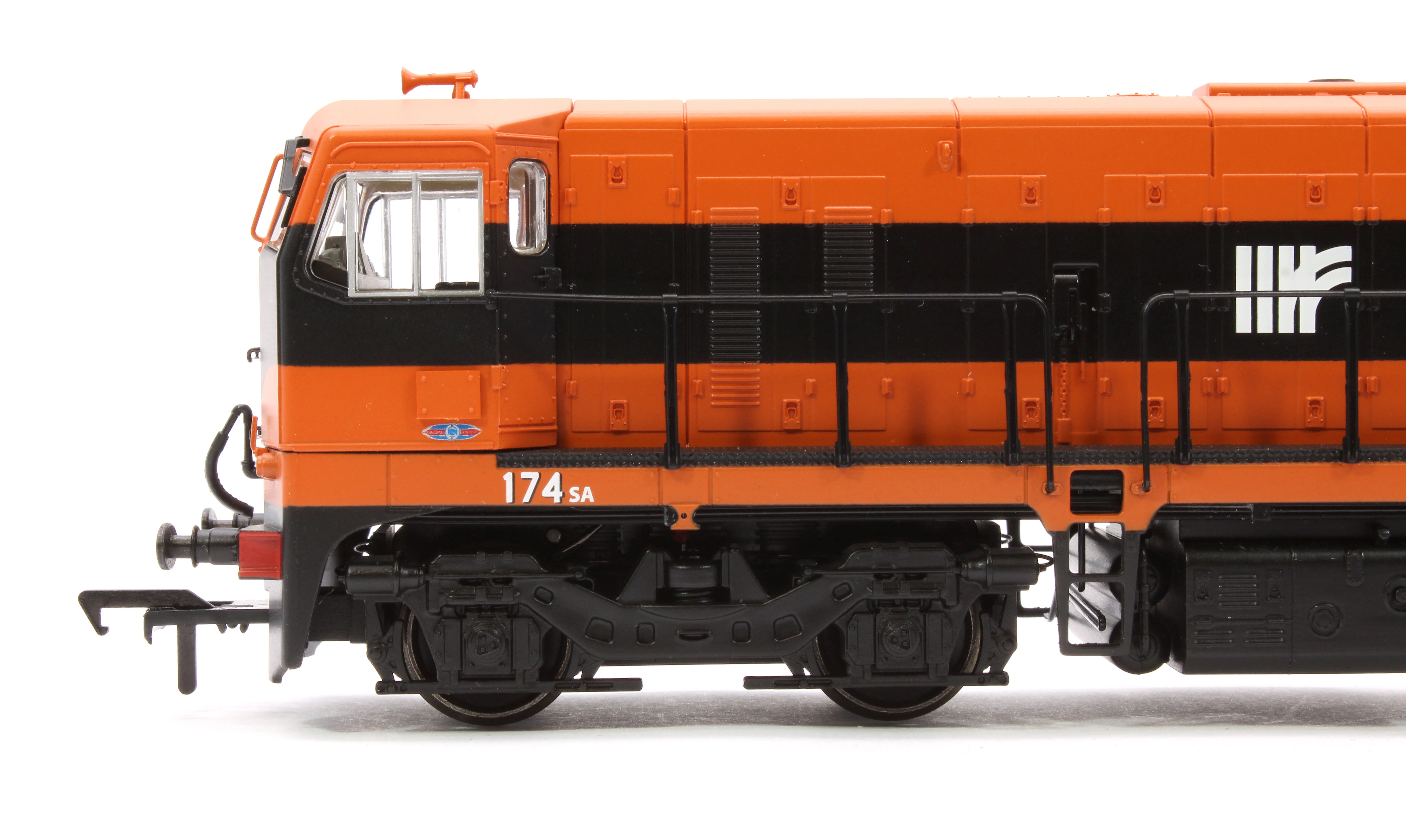MM0174A Class 141 Irish Railways (IR) No.174s Diesel Locomotive - Image 7