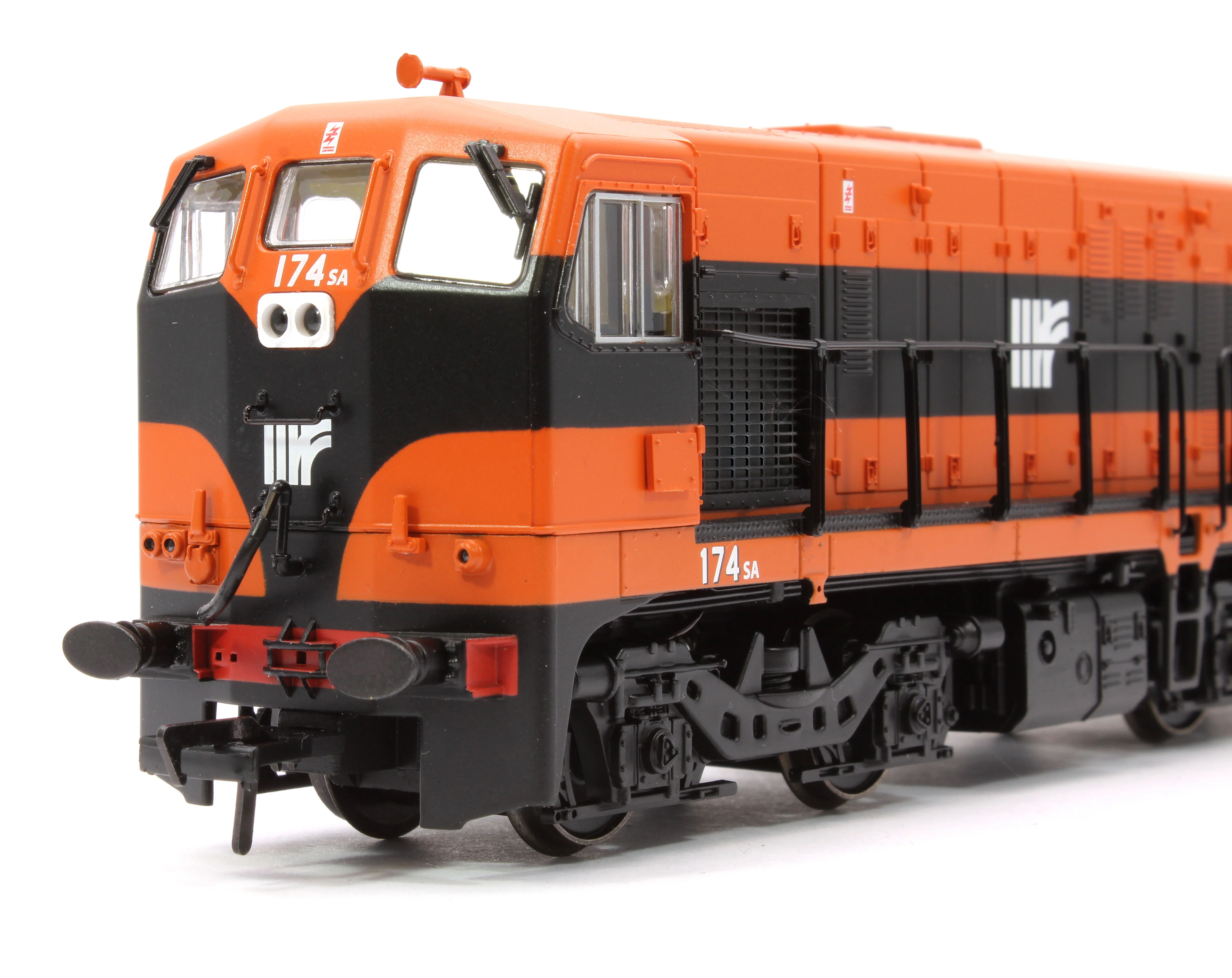 MM0174A Class 141 Irish Railways (IR) No.174s Diesel Locomotive - Image 9