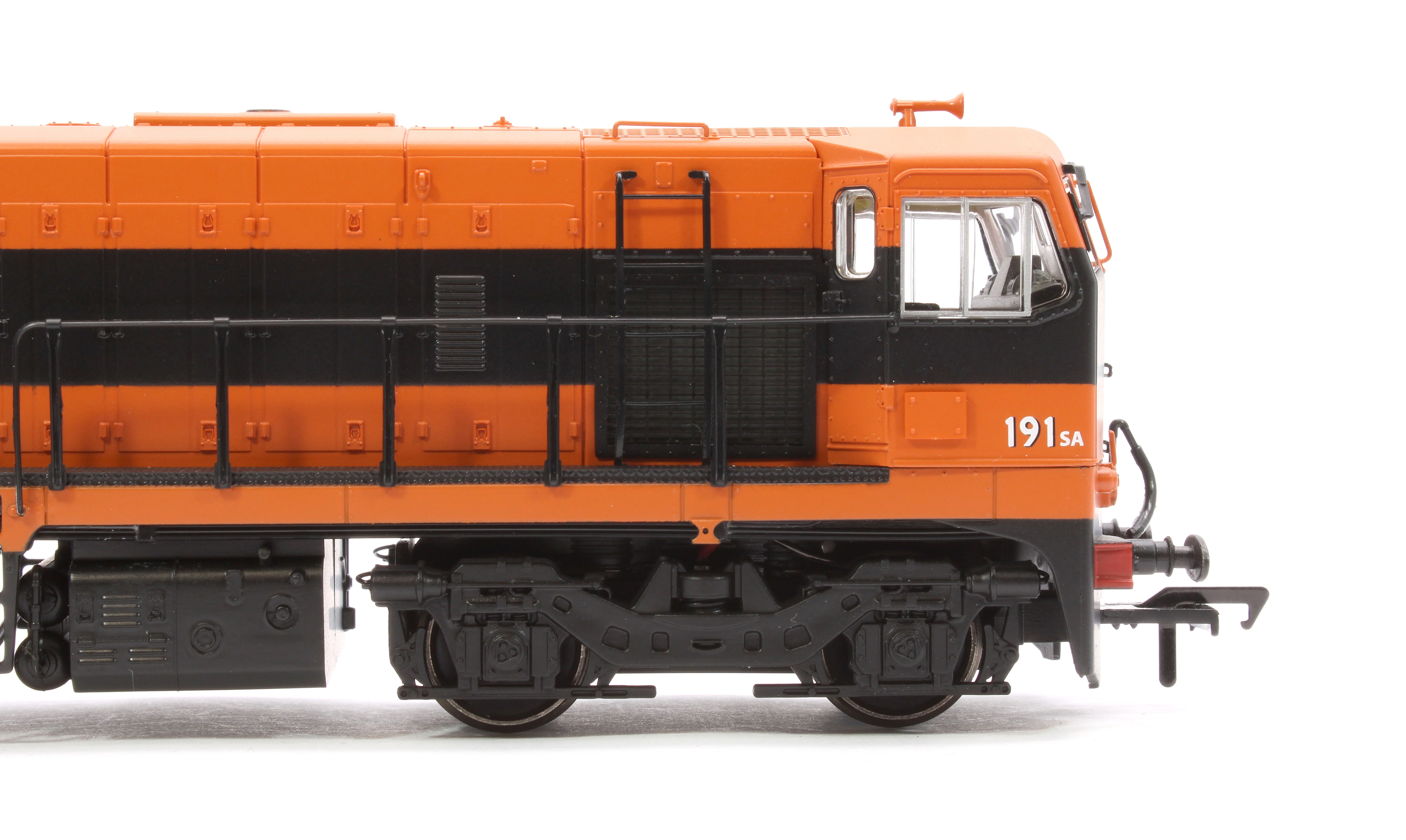 MM0191A Class 181 Córas Iompair Éireann (CIE) Supertrain no. 191sa Diesel Locomotive - Image 8