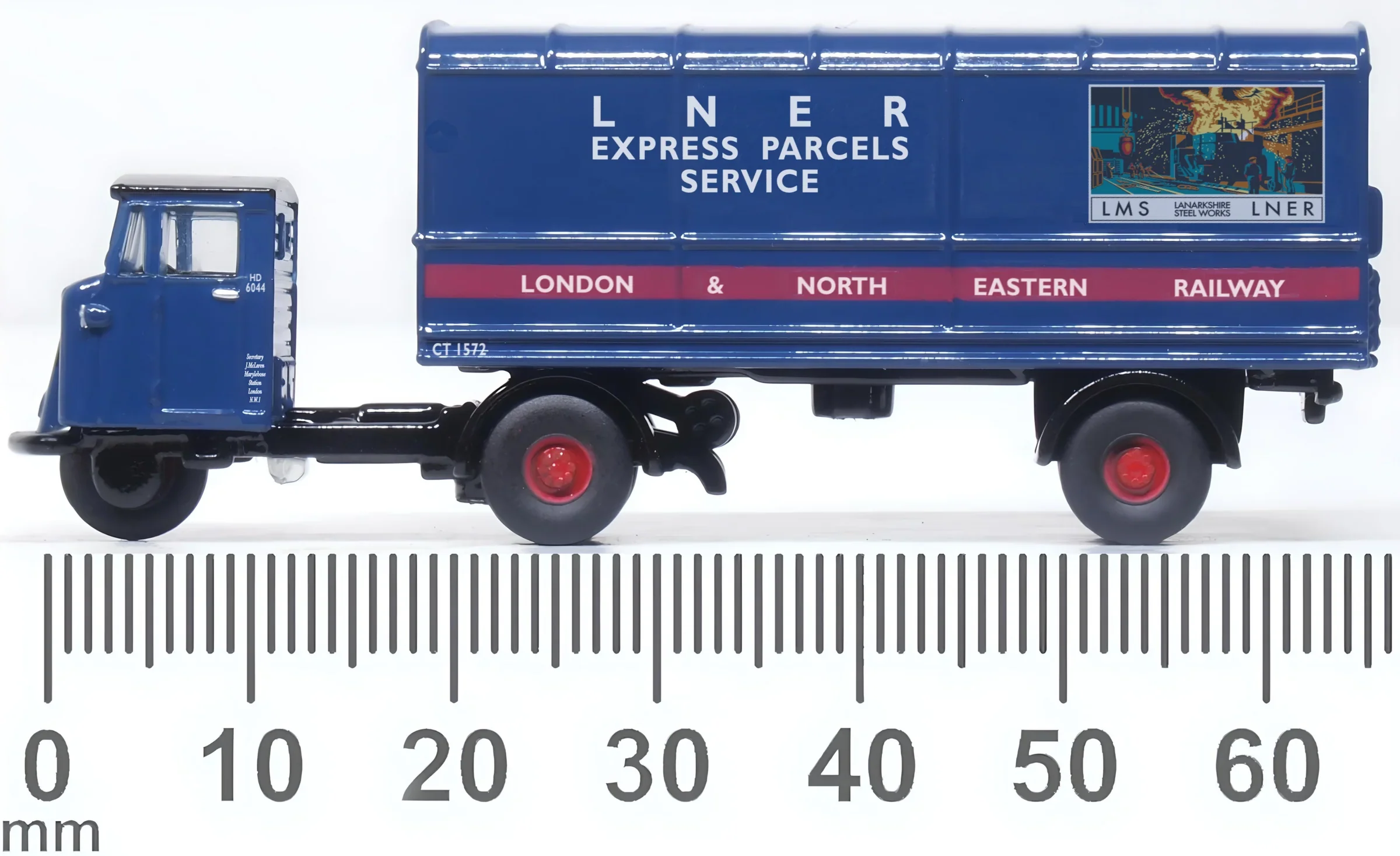 120MH004 Scammell Mechanical Horse Van Trailer LNER - Image 6