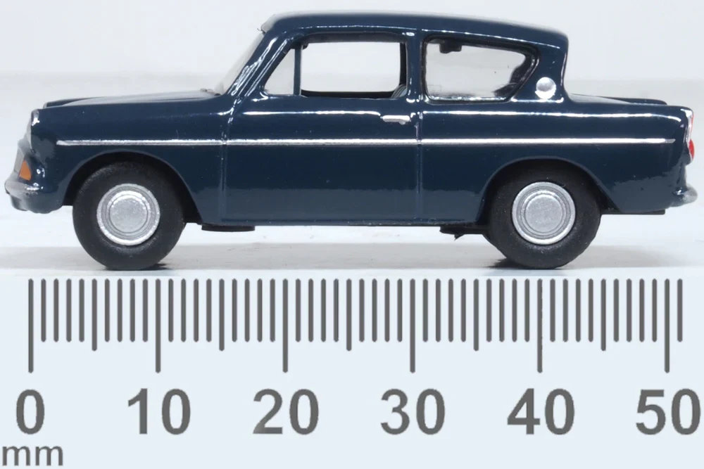 76105011 Ford Anglia Ambassador Blue - Image 6