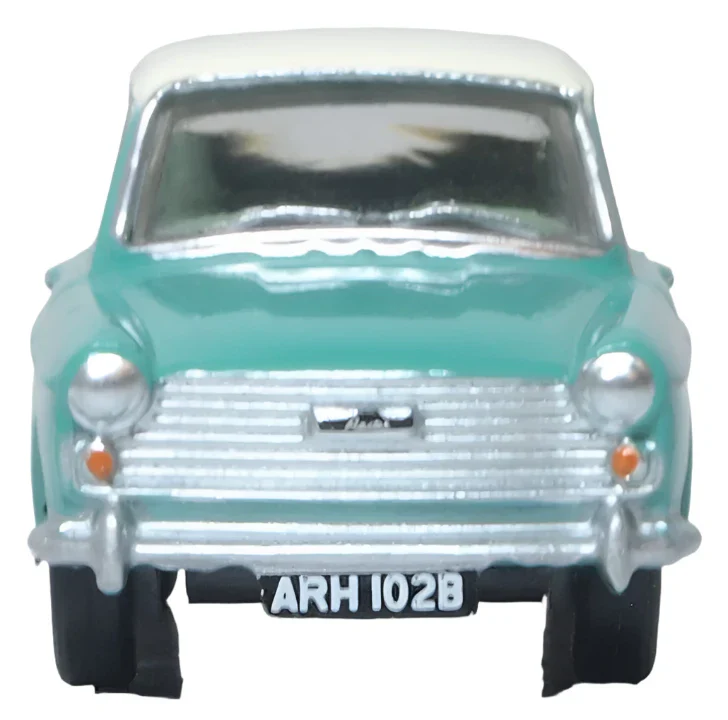 76AA008 Austin A40 MkII Fern Green/Snowberry White - Image 2
