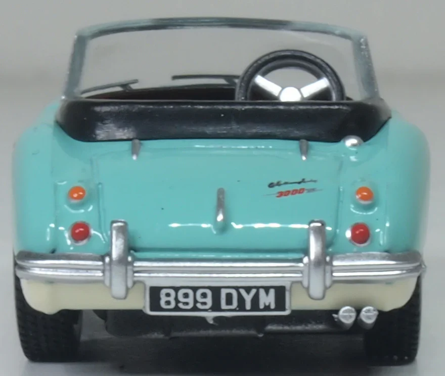 76AH3007 Austin Healey 3000 Florida Green/Ivory White - Image 5