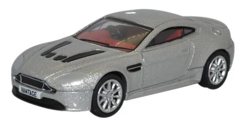 76AMVT002 Aston Martin V12 Vantage S Lightning Silver
