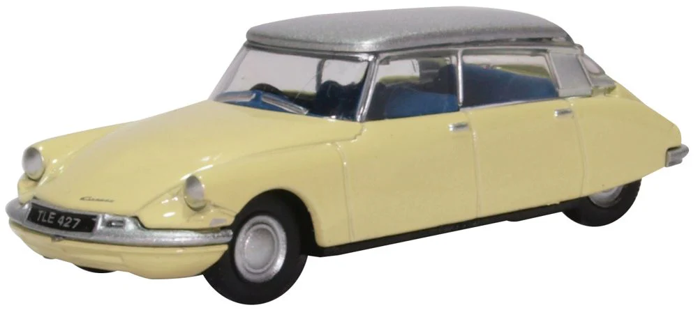 76CDS006 Citroen DS19 Jonquil Yellow/Silver
