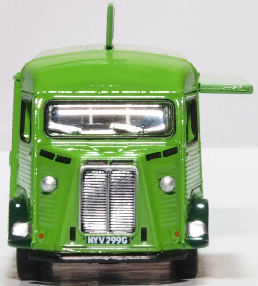 76CIT004 Citroen H Catering Van Glorias Blooms - Image 2