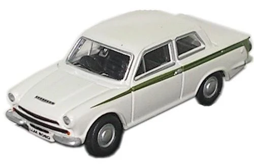 76COR1001 Ford Cortina MkI Ermine White/Green