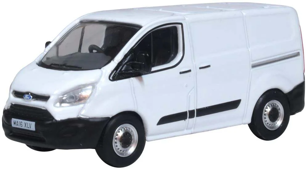 76CUS002 Ford Transit Custom White