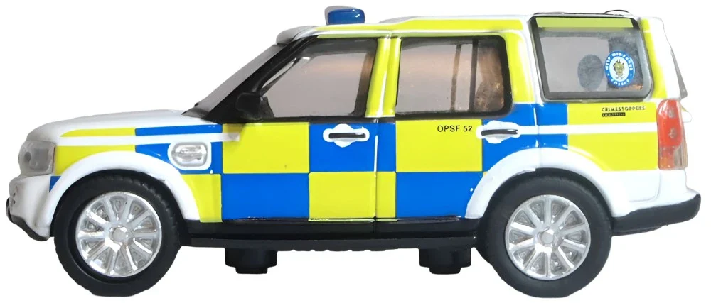 76DIS006 Land Rover Discovery 4 West Midlands Police - Image 2