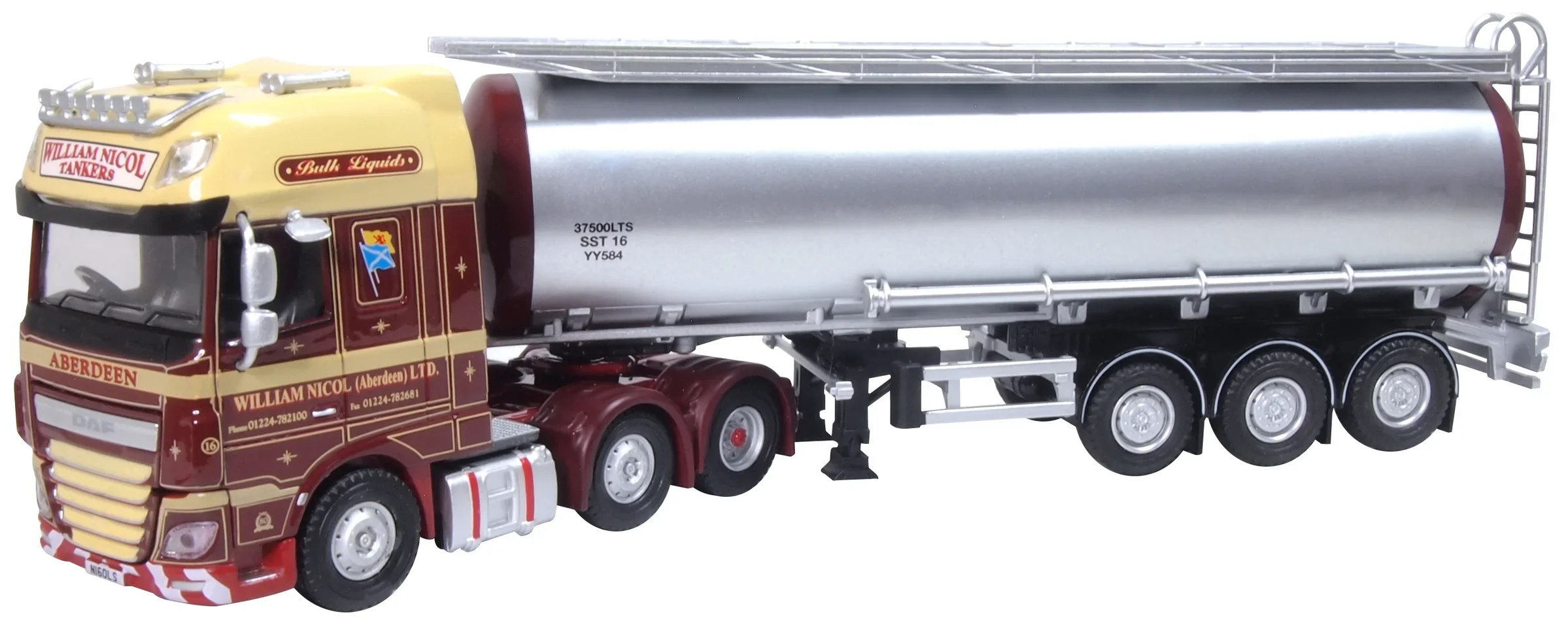 76DXF006 DAF XF Euro 6 Cylindrical Tanker William Nicol