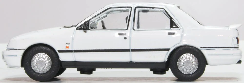 76FS005 Ford Sierra Sapphire Diamond White - Image 3