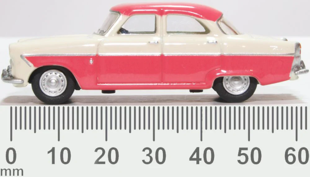 76FZ003 Ford Zodiac MkII Ermine White and Pink - Image 6
