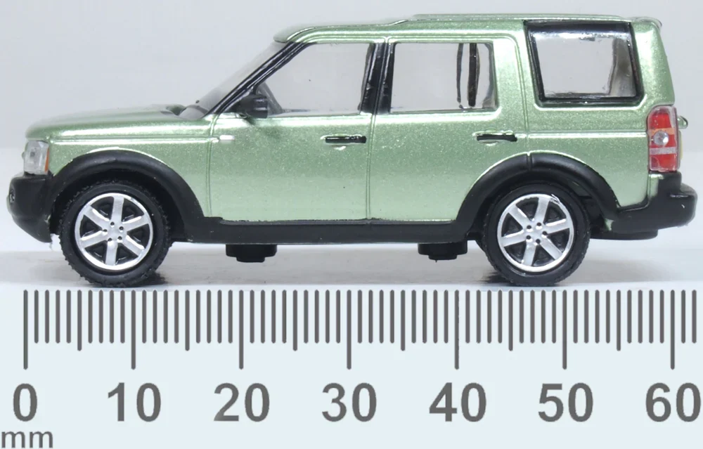 76LRD009 Land Rover Discovery 3 Vienna Green - Image 6