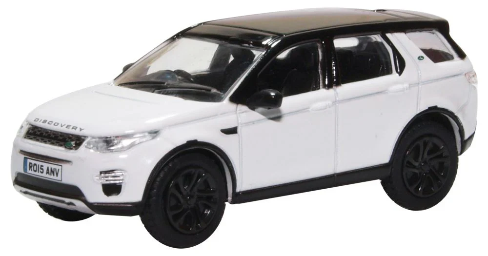 76LRDS003 Land Rover Discovery Sport Fuji White