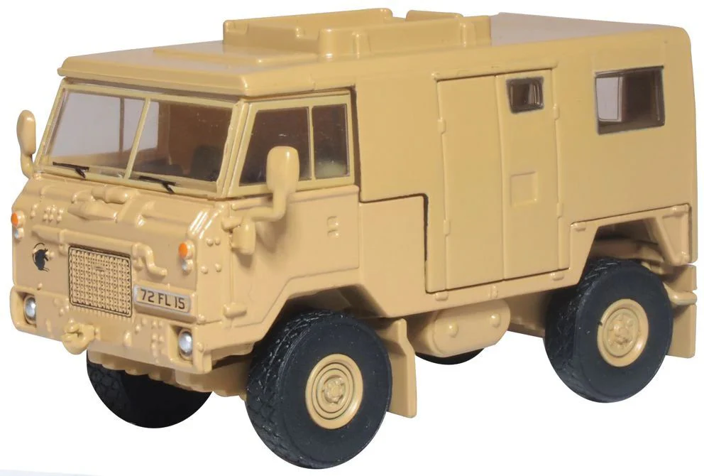 76LRFCS003 Land Rover FC Signals 4th Armoured Operation Granby 1990