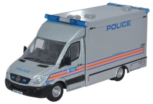 76MA003 Mercedes Ambulance Explosives Ordnance Disposal Met Police