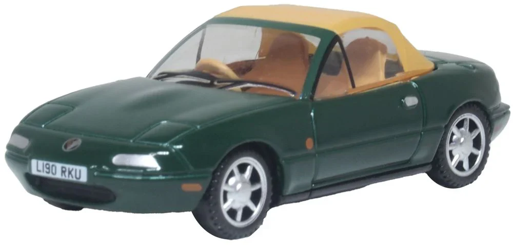 76MAZ002 Mazda MX5 Mk1 (Soft Top) British Racing Green