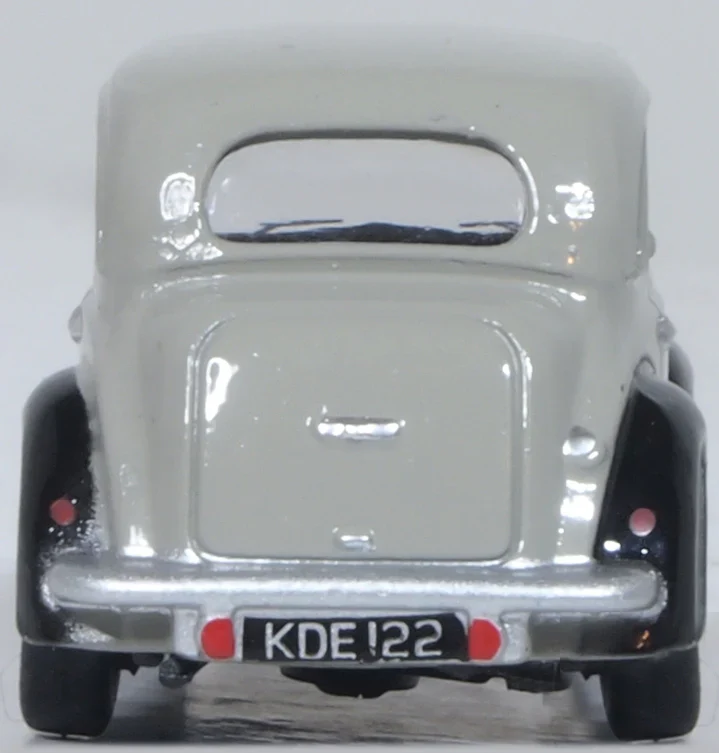 76MES007 Morris Eight E Saloon Grey - Image 5