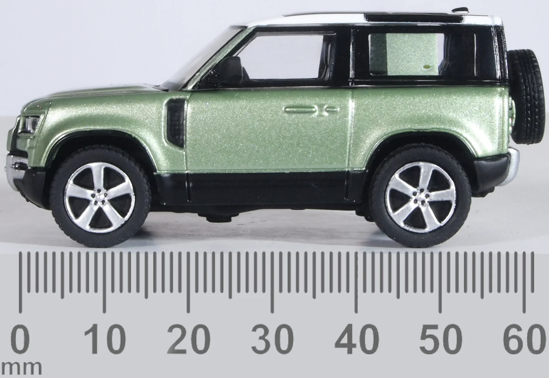 76ND90001 Land Rover Defender 90 - Image 6
