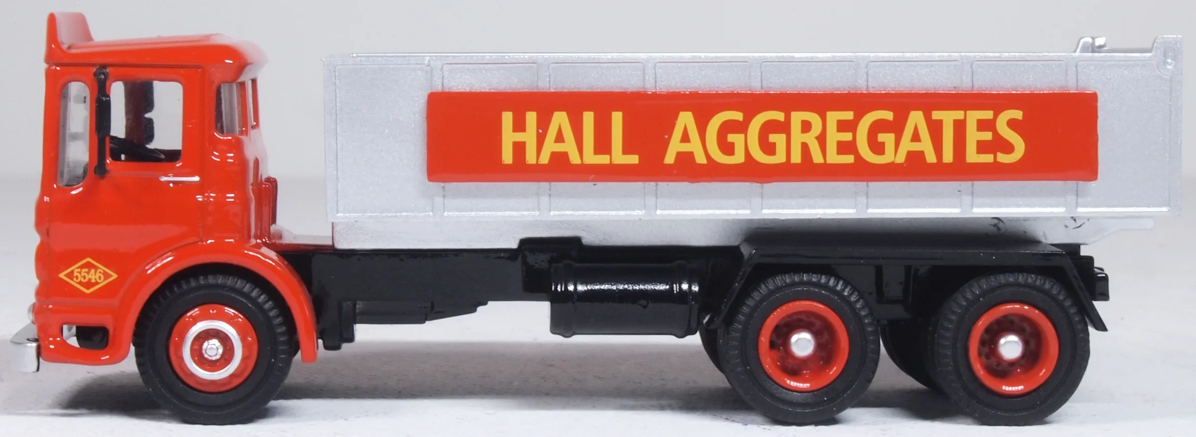 76TIP006 AEC Ergo Tipper Hall Aggregates - Image 4