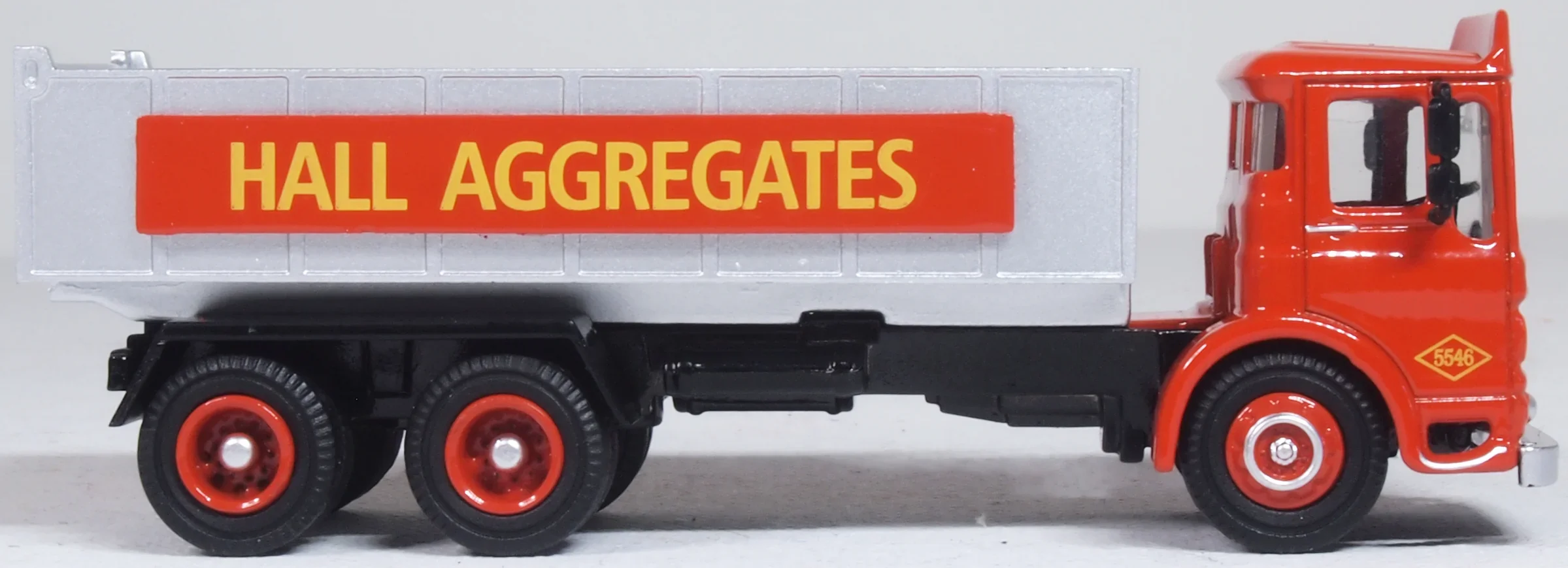 76TIP006 AEC Ergo Tipper Hall Aggregates - Image 5