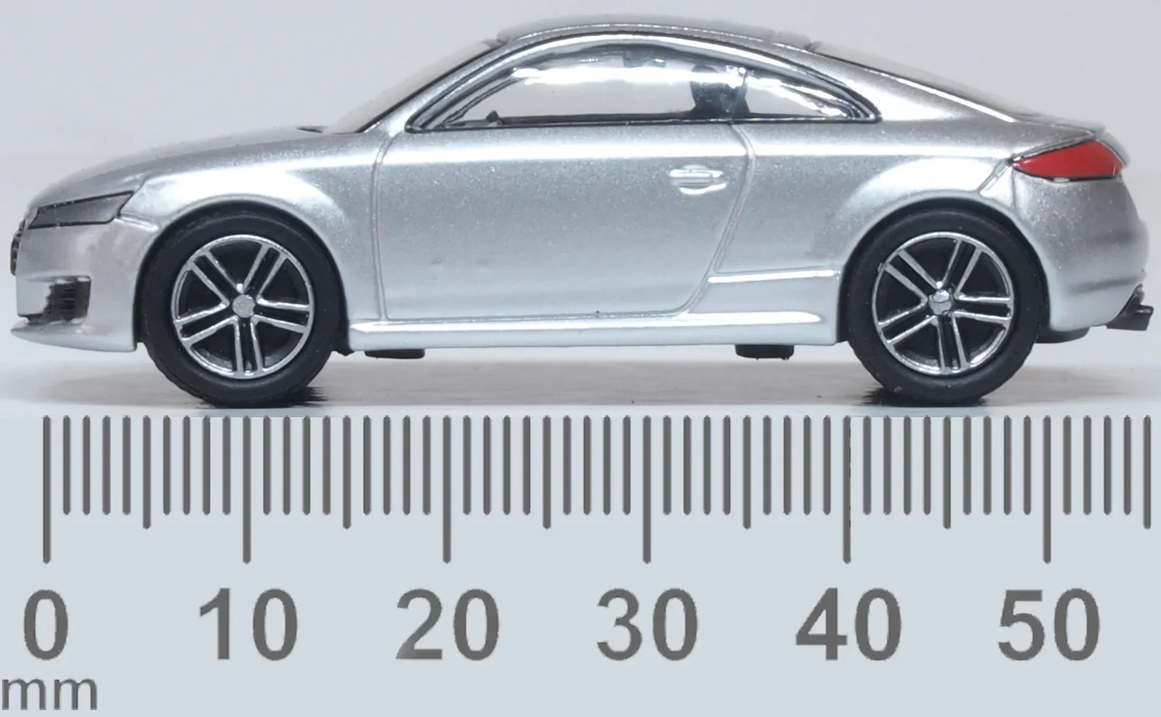 76TT003 Audi TT Coupe Floret Silver - Image 6