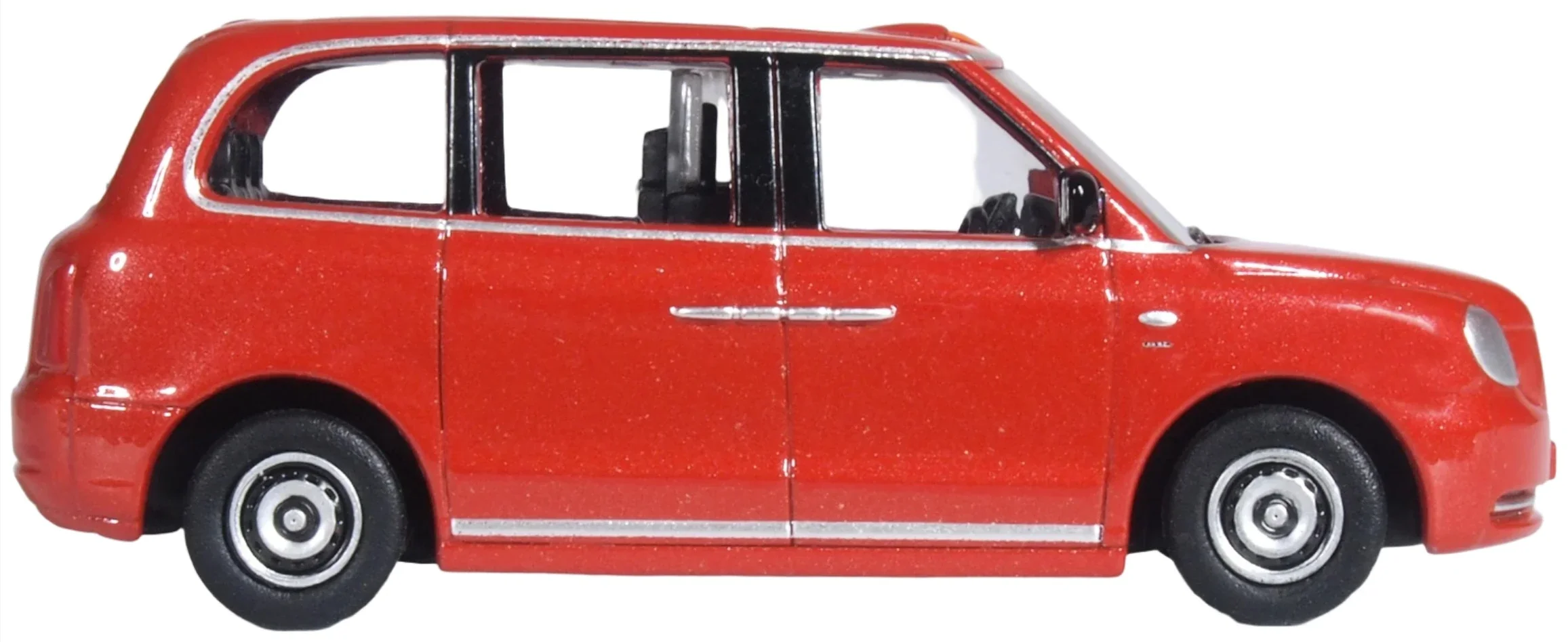 76TX5002 LEVC TX5 Taxi Tupelo Red - Image 4