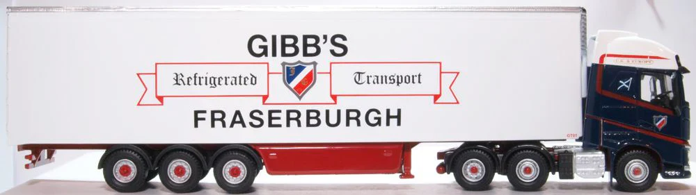 76VOL4011 Volvo FH4 GXL 2013 Fridge Trailer Gibbs of Fraserburgh - Image 3