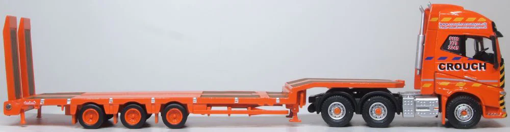 76VOL4013 Volvo FH4 GXL Semi Low Loader Crouch Recovery - Image 4