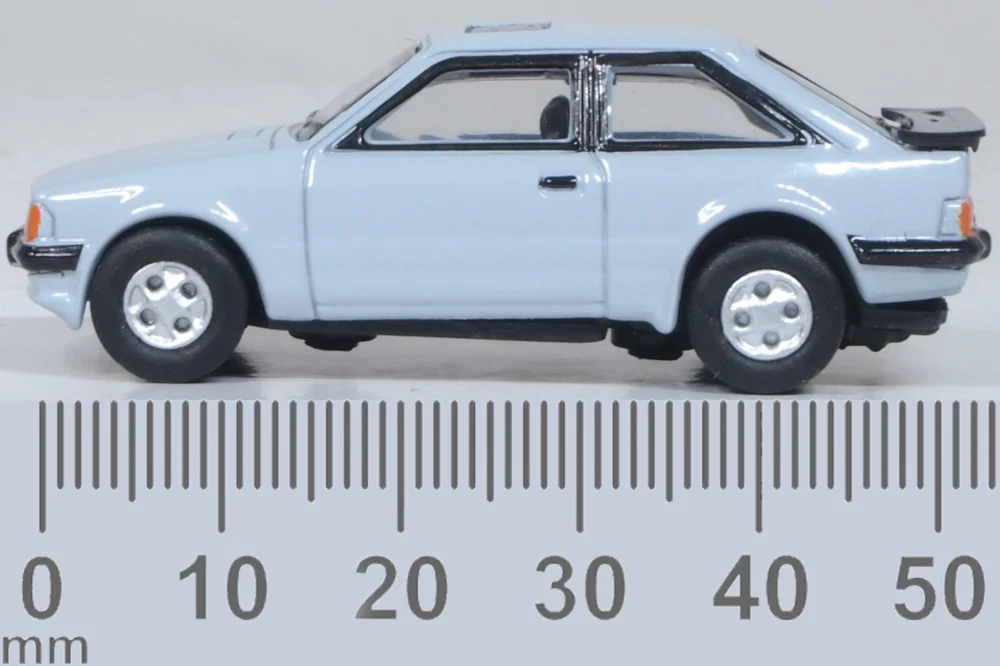 76XR008 Ford Escort XR3i Nimbus Grey - Image 6