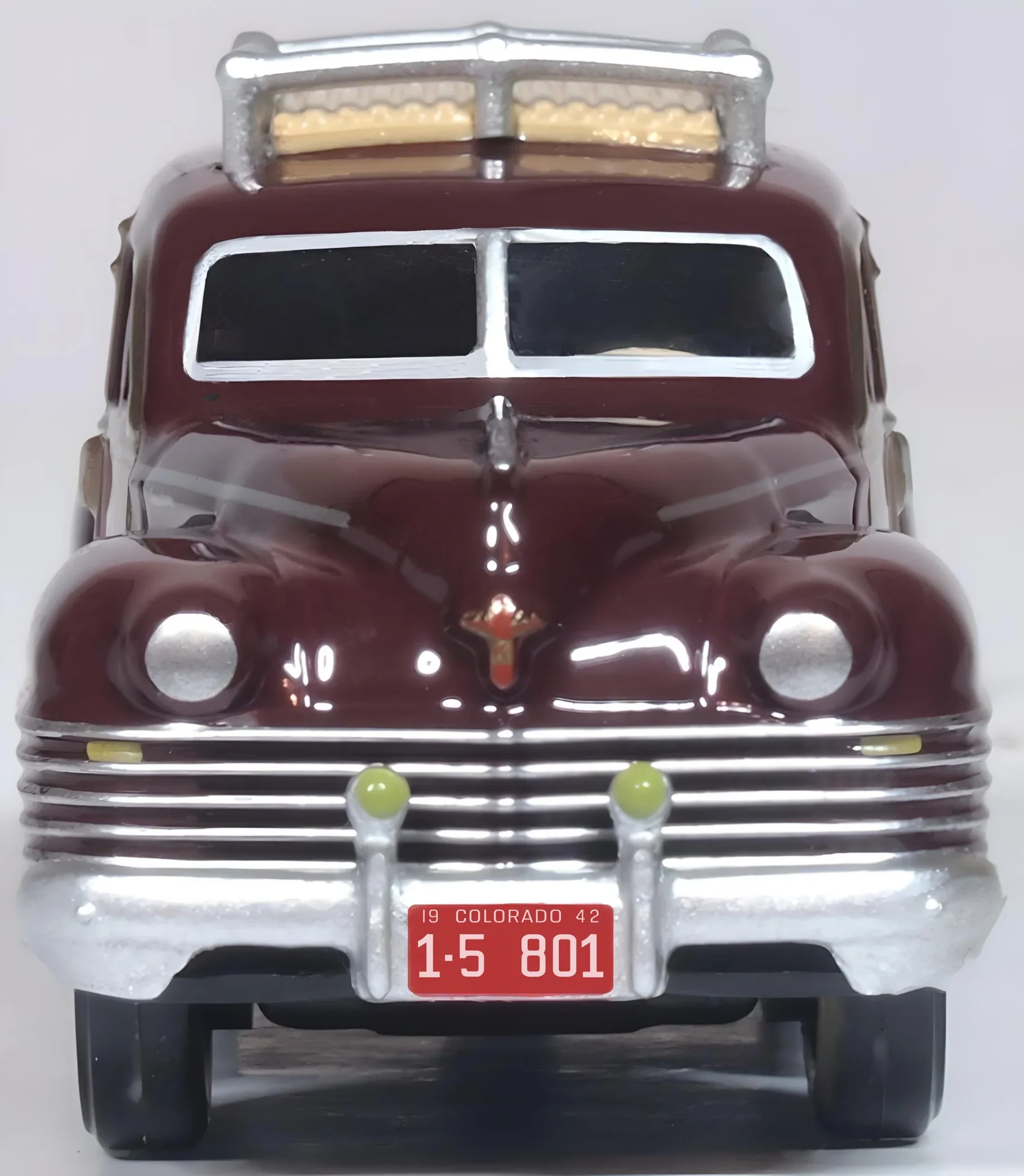 87CB42001 1942 Chrysler Town & Country Woody Wagon Regal Maroon - Image 2