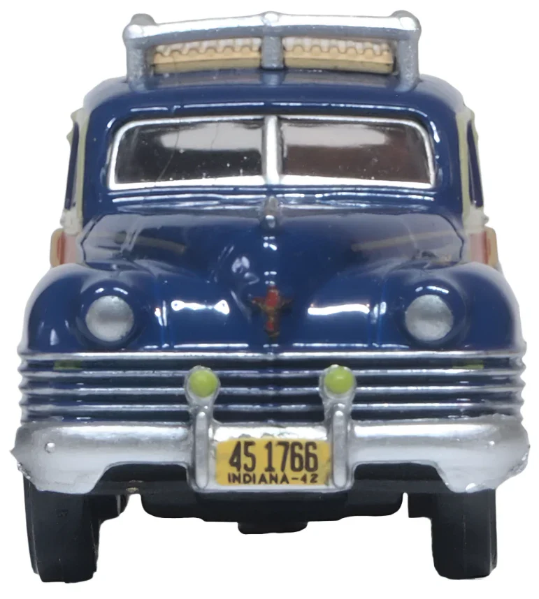 87CB42002 1942 Chrysler Town & Country Woody Wagon South Sea Blue - Image 2