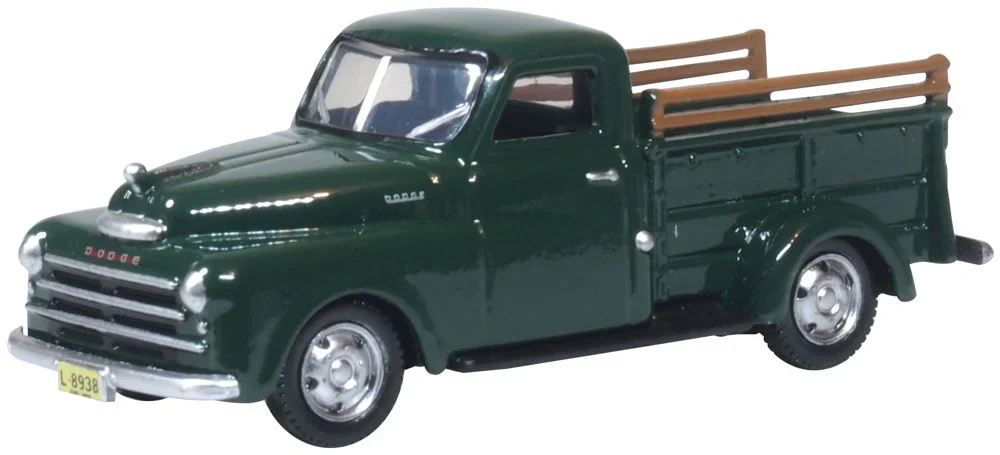 87DP48002 1948 Dodge B-1B Pick Up Dark Green