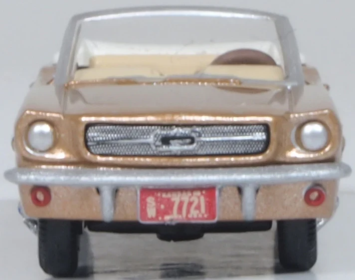 87MU65007 1965 Ford Mustang Convertible Prairie Bronze - Image 2