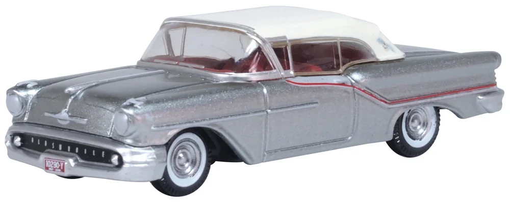 87OC57003 1957 Oldsmobile 88 Convertible (Closed) Gray/Red/White
