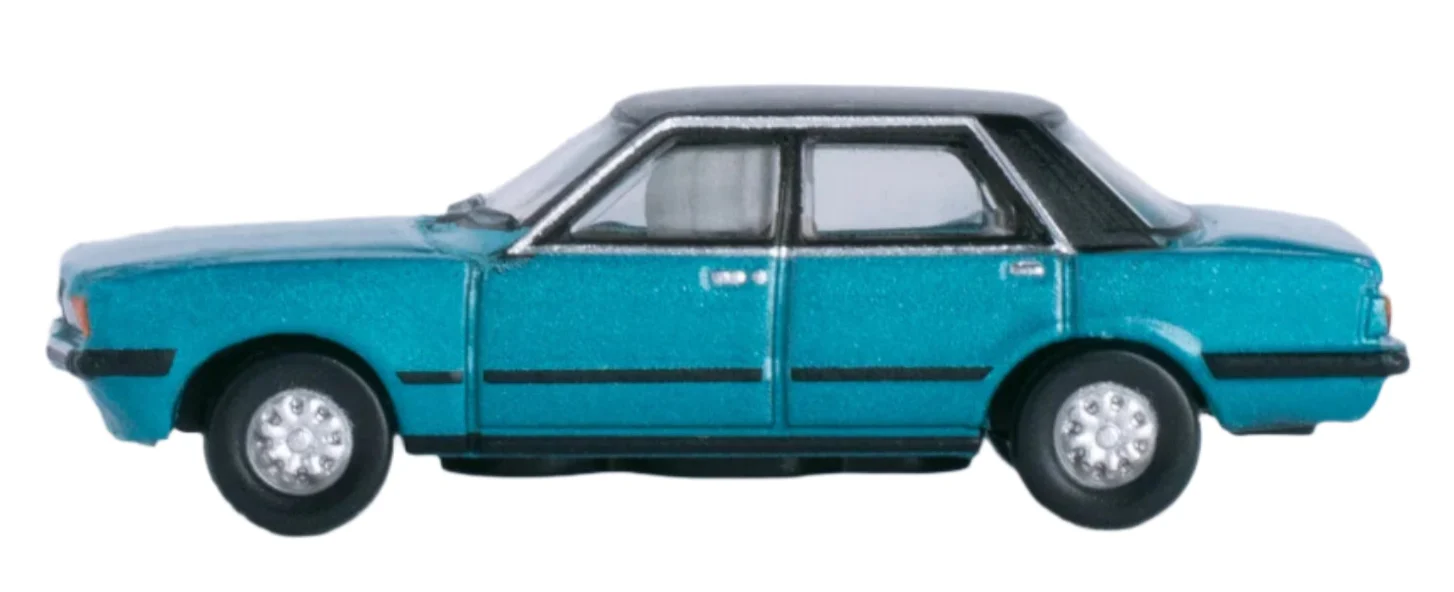 NFC5002 Ford Cortina Mk5 Cosmos Blue - Image 3