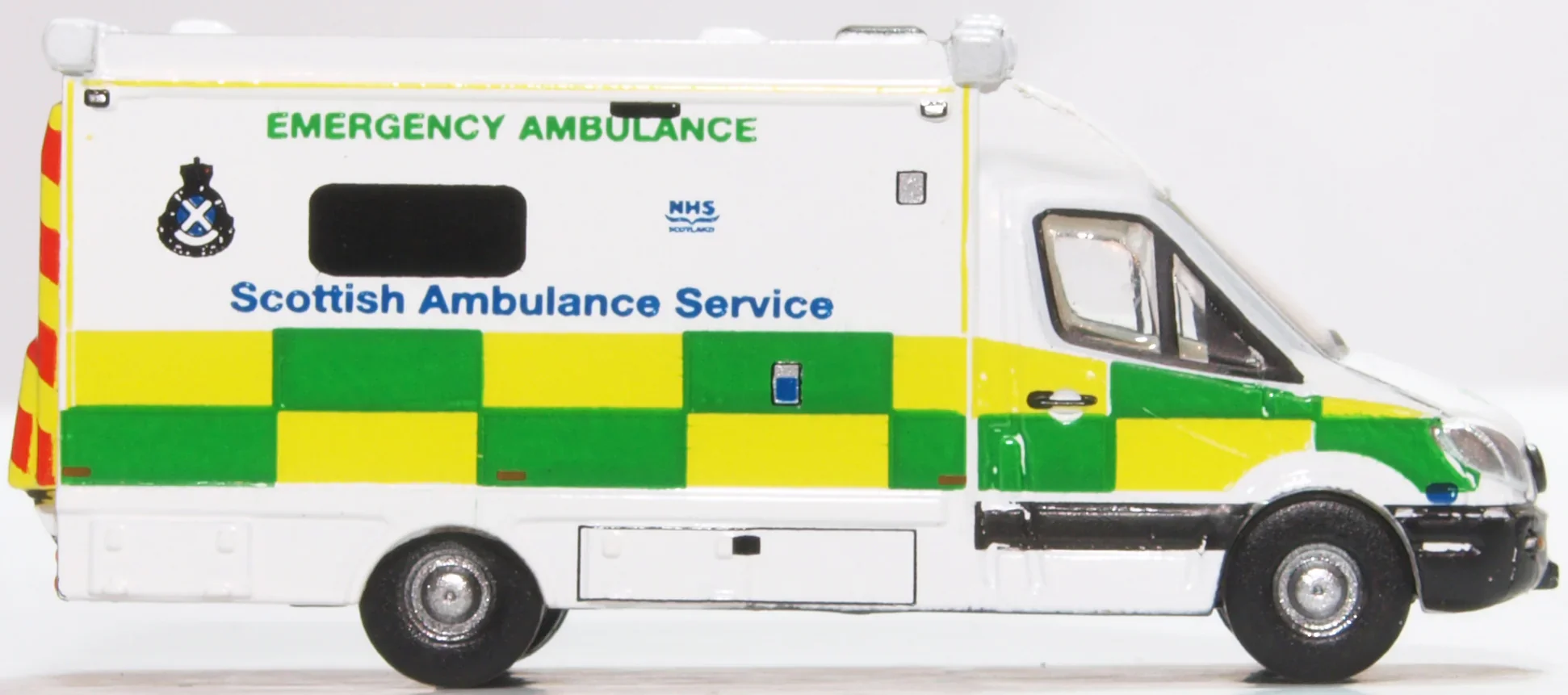 NMA004 Mercedes Ambulance Scottish Ambulance Service - Image 4