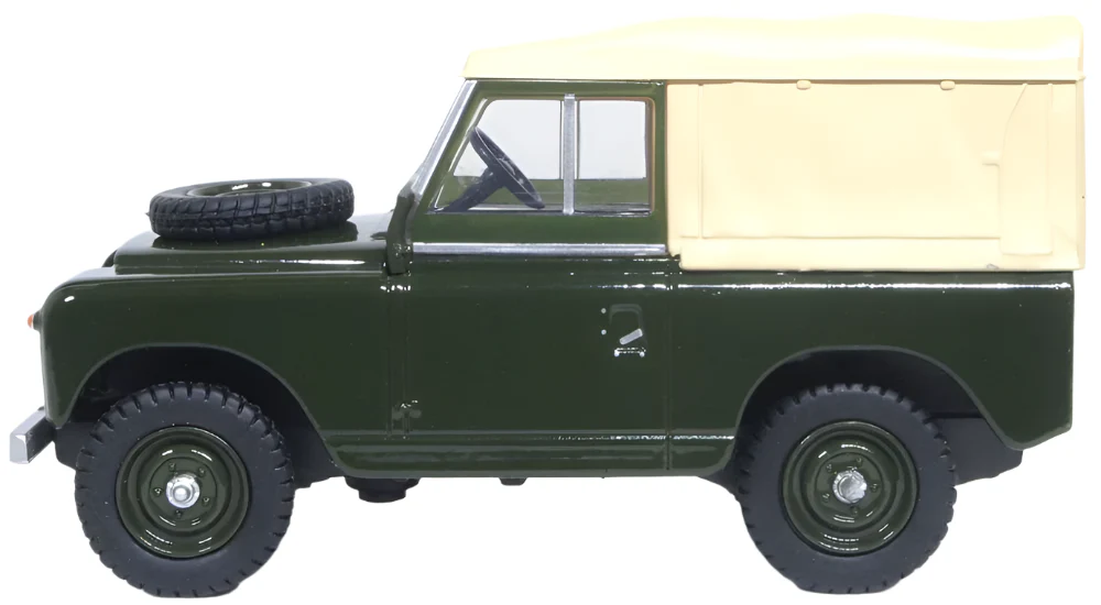 43LR2S008 Land Rover Series II SWB Canvas Bronze Green - Image 4