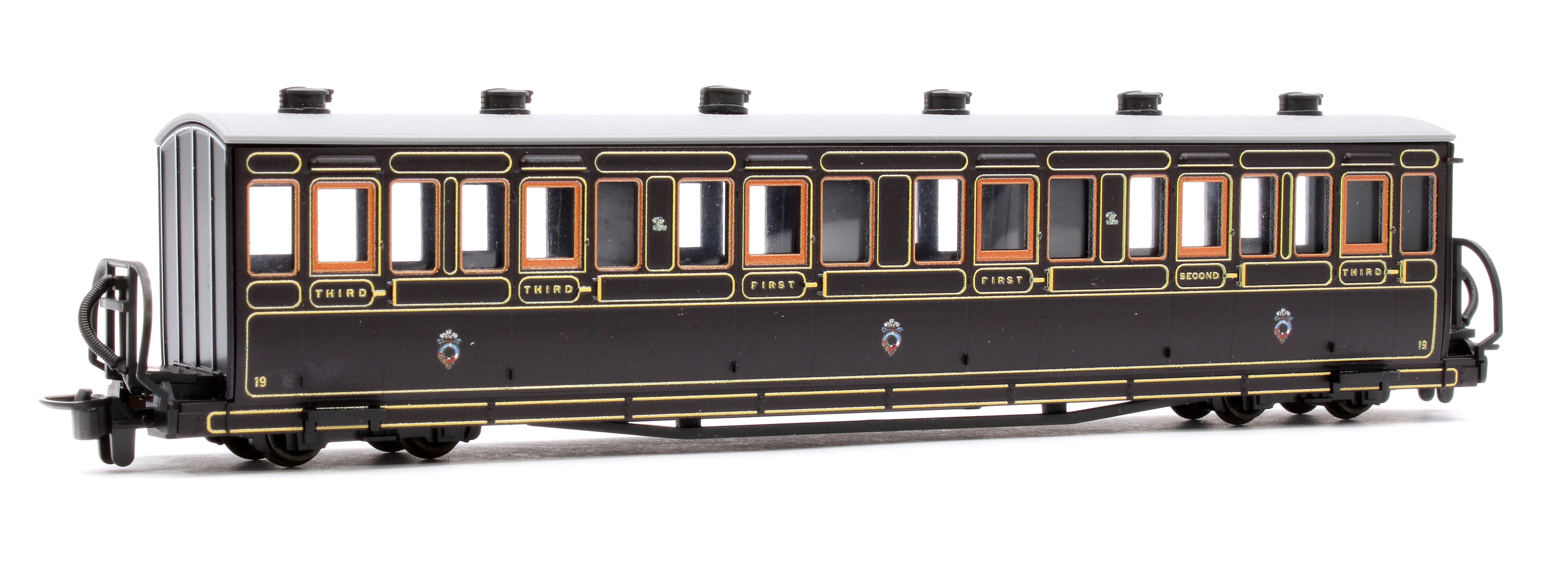 GR620A Ffestiniog Railway Long 'Bowsider' Bogie Coach, Victorian Purple/Brown, No. 19