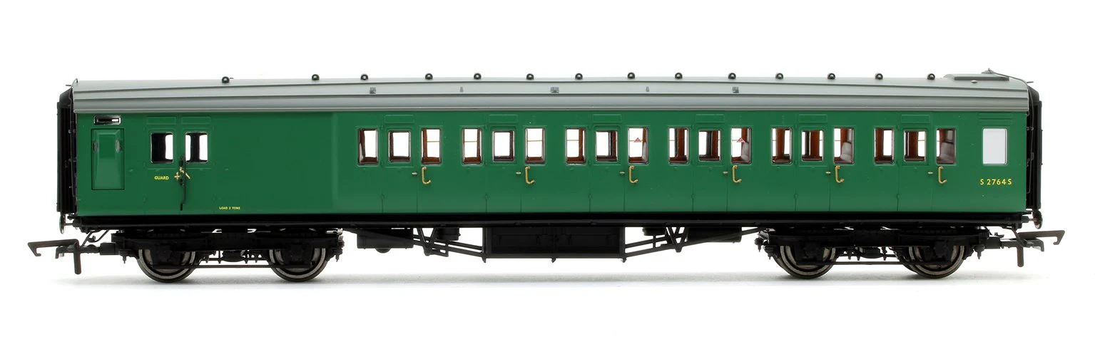 Pre-Owned R4838 BR Green Maunsell Corridor Six Compartment Brake Second Coach S2764S 'Set 230' - Image 3