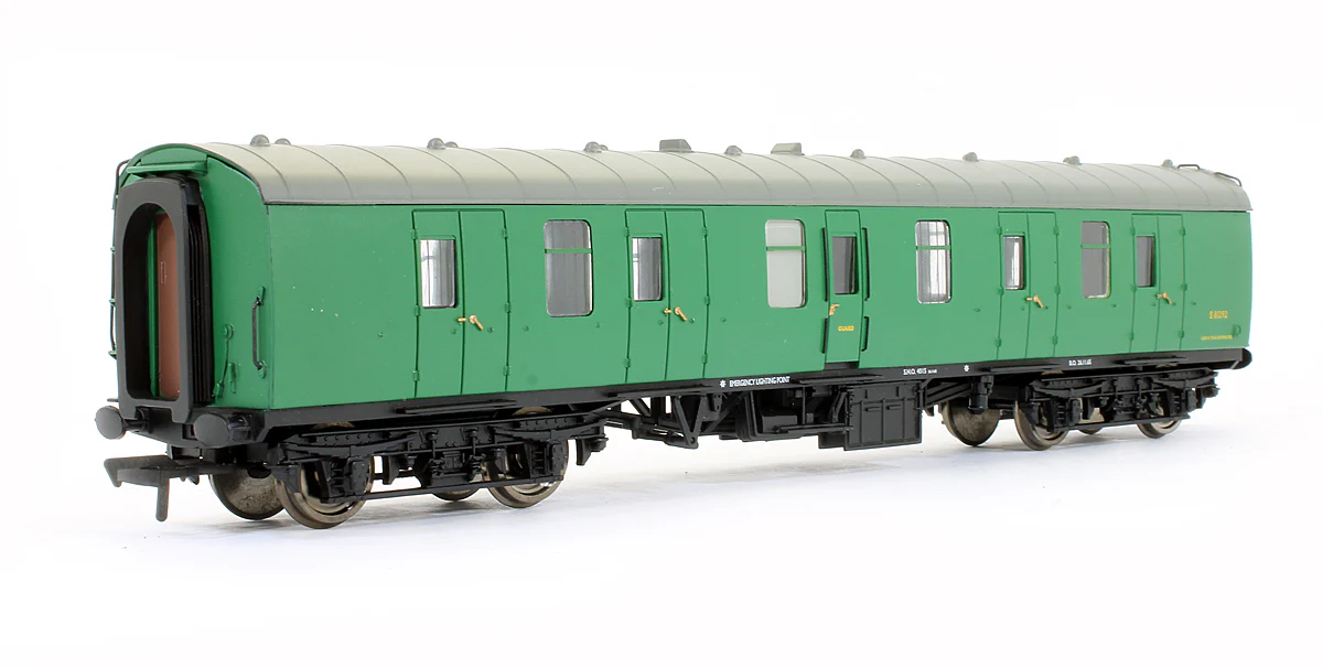 Pre-Owned 39-178A BR MK1 Full Brake BG Coach (SR) Green 'S81292'