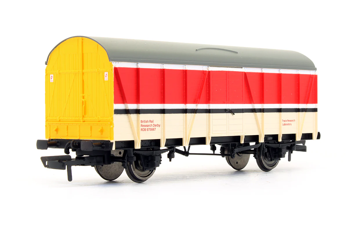 R60157 Pre-Owned BR track Research EX LMS 4 Wheel CCT Van No.975667