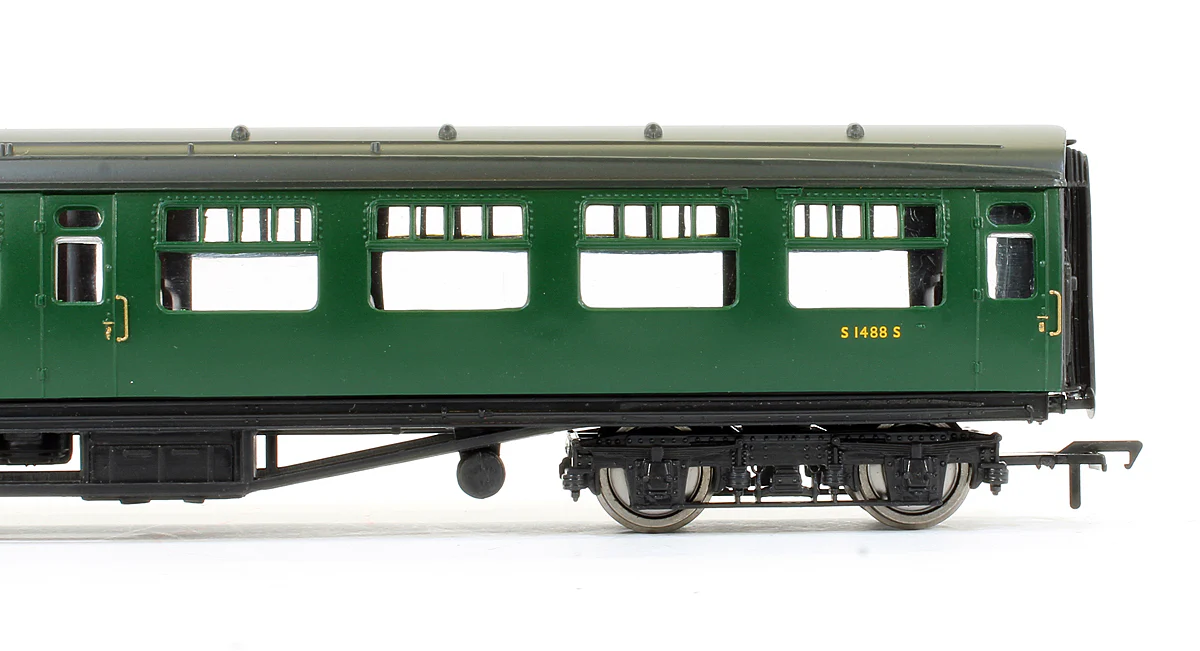 34-577A Pre-Owned Bulleid 2nd Open Coach BR (SR) Green S1488S - Image 3