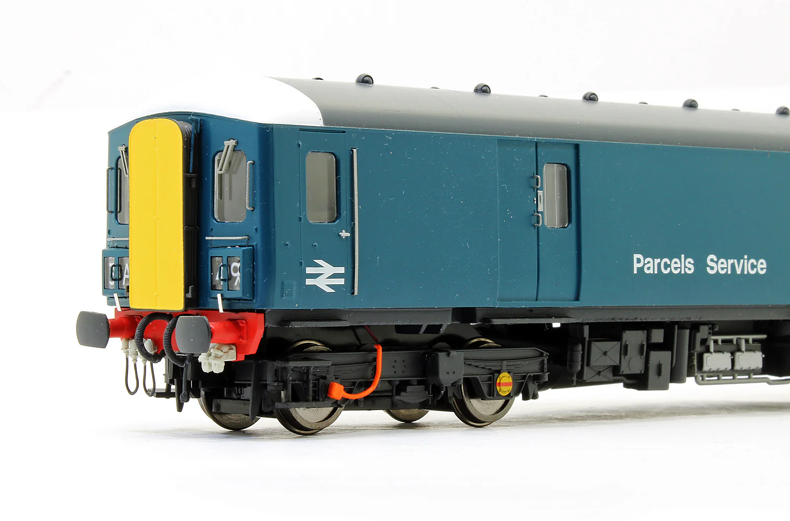 Pre-Owned 8902 Class 128 DPU BR Blue W55991 In Early Blue With Yellow Gangway Door Covers - Image 3