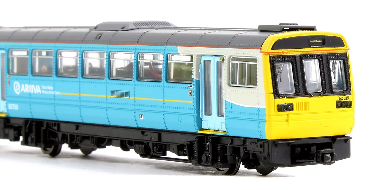 ND116DD Pre-Owned Class 142 Railcar Arriva Trains Wales #142085 DMU - DCC Fitted - Image 5