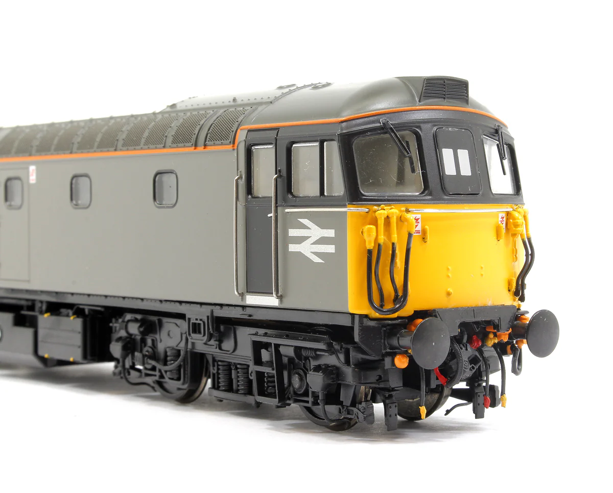 Pre-Owned 3371 Class 33/1 33108 BR General Grey Diesel Locomotive - Image 9