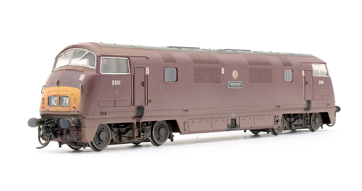Pre-Owned 32-060 Class 42 Warship BR Maroon D801 'Vanguard' Diesel Locomotive (Weathered)