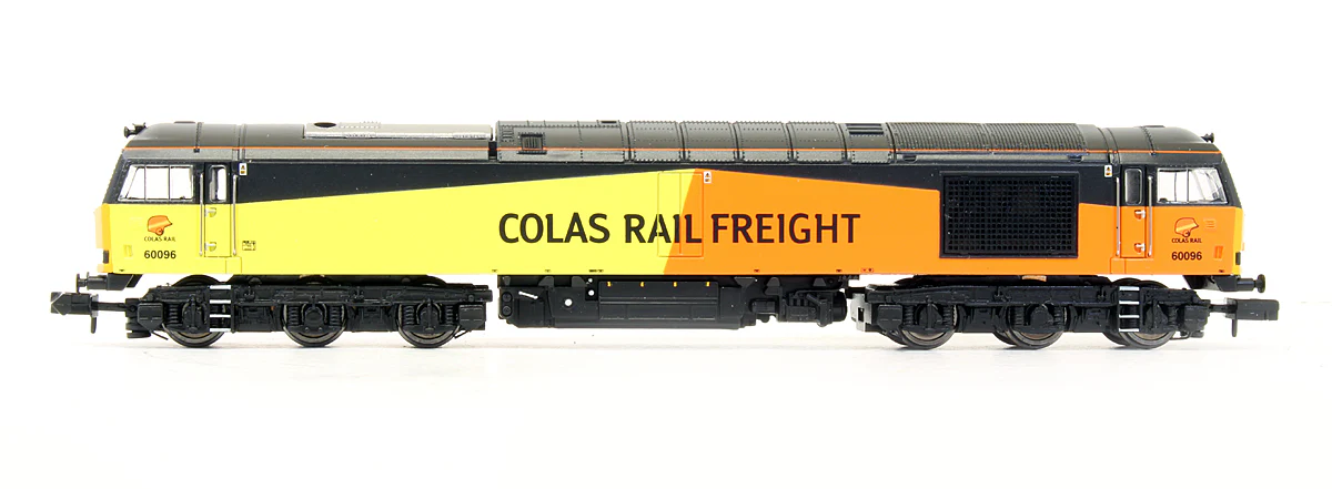 Pre-Owned 371-358A Class 60096 Colas Rail Freight Diesel Locomotive - Image 4