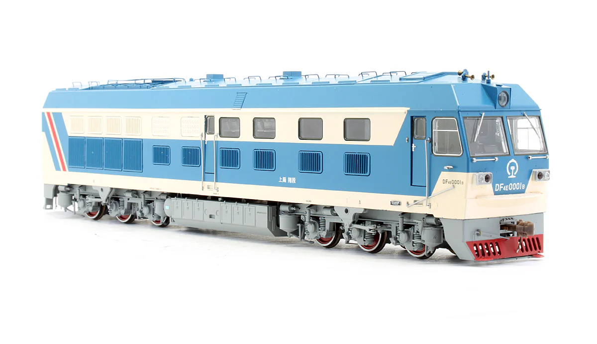 DF4E0001A-B Pre-Owned DF 4E 0001 & DF 4E 0001B Diesel Locomotives - DCC Sound - Image 4