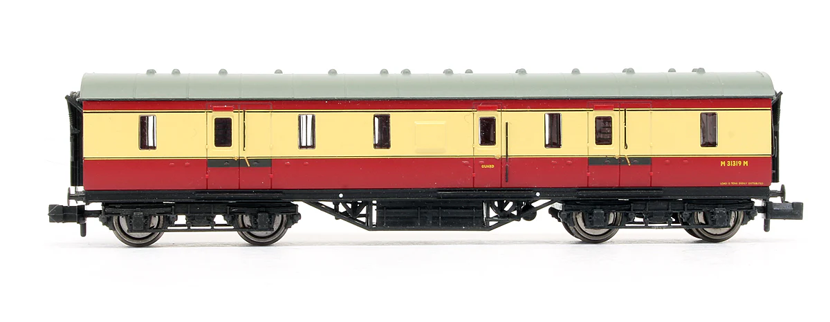 Pre-Owned 374-886 LMS 50ft Full Brake BR Crimson & Cream Coach 'M31319M' - Image 3